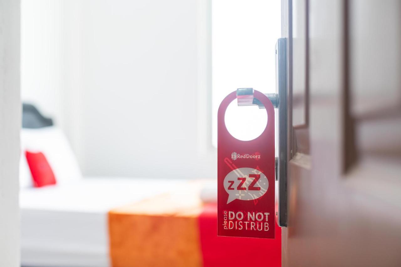 Reddoorz @ Aralia Harapan Indah Hotel Pulokendal Eksteriør billede